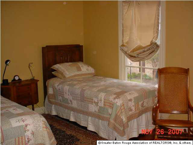 3848 Blakeridge Avenue Baton Rouge, LA 70808 - Photo 7 of 12