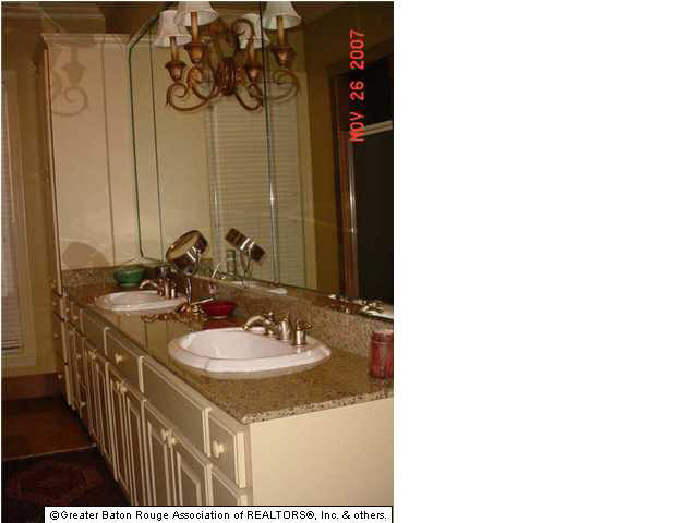 3848 Blakeridge Avenue Baton Rouge, LA 70808 - Photo 8 of 12