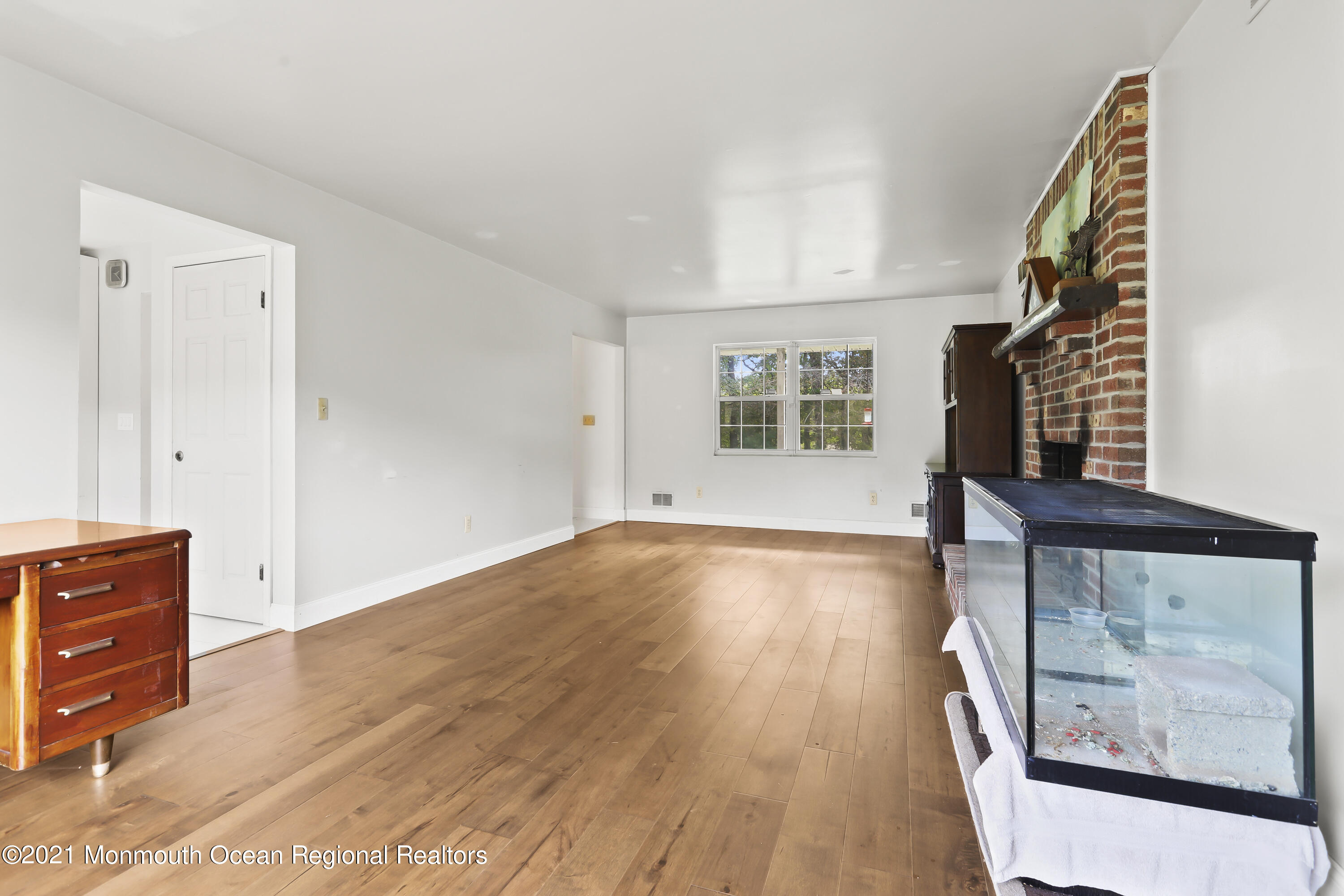 760 Farmingdale Road Jackson, NJ 08527 - Photo 11 of 29 family room