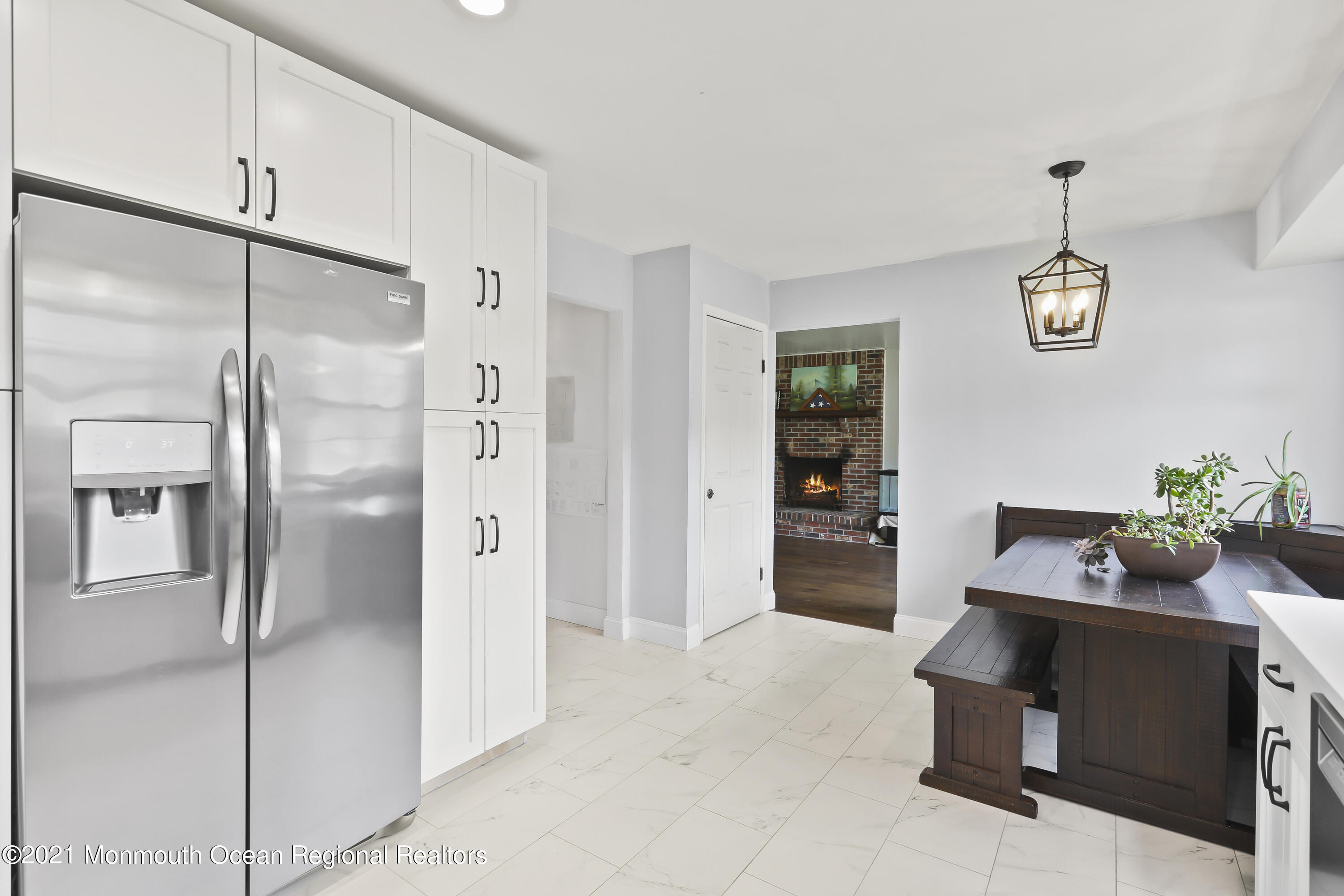 760 Farmingdale Road Jackson, NJ 08527 - Photo 8 of 29 kitchen