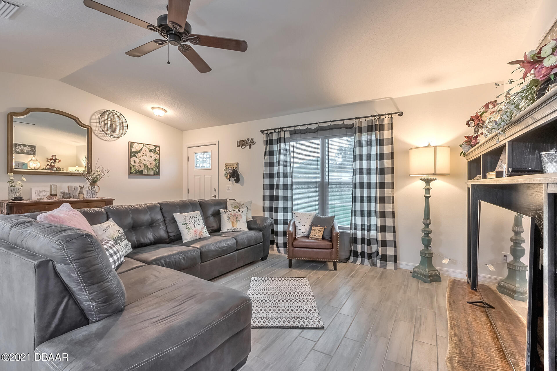 2345 Cypress Road DeLand, FL 32724 - Photo 8 of 37 2345-12