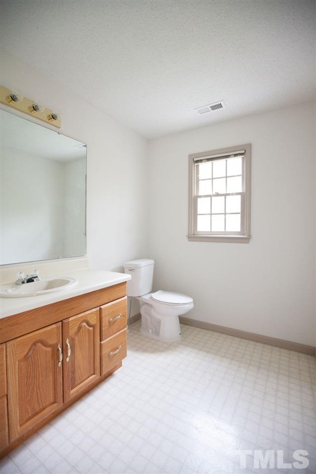 7923 Footman Way Raleigh, NC 27615 - Photo 16 of 19