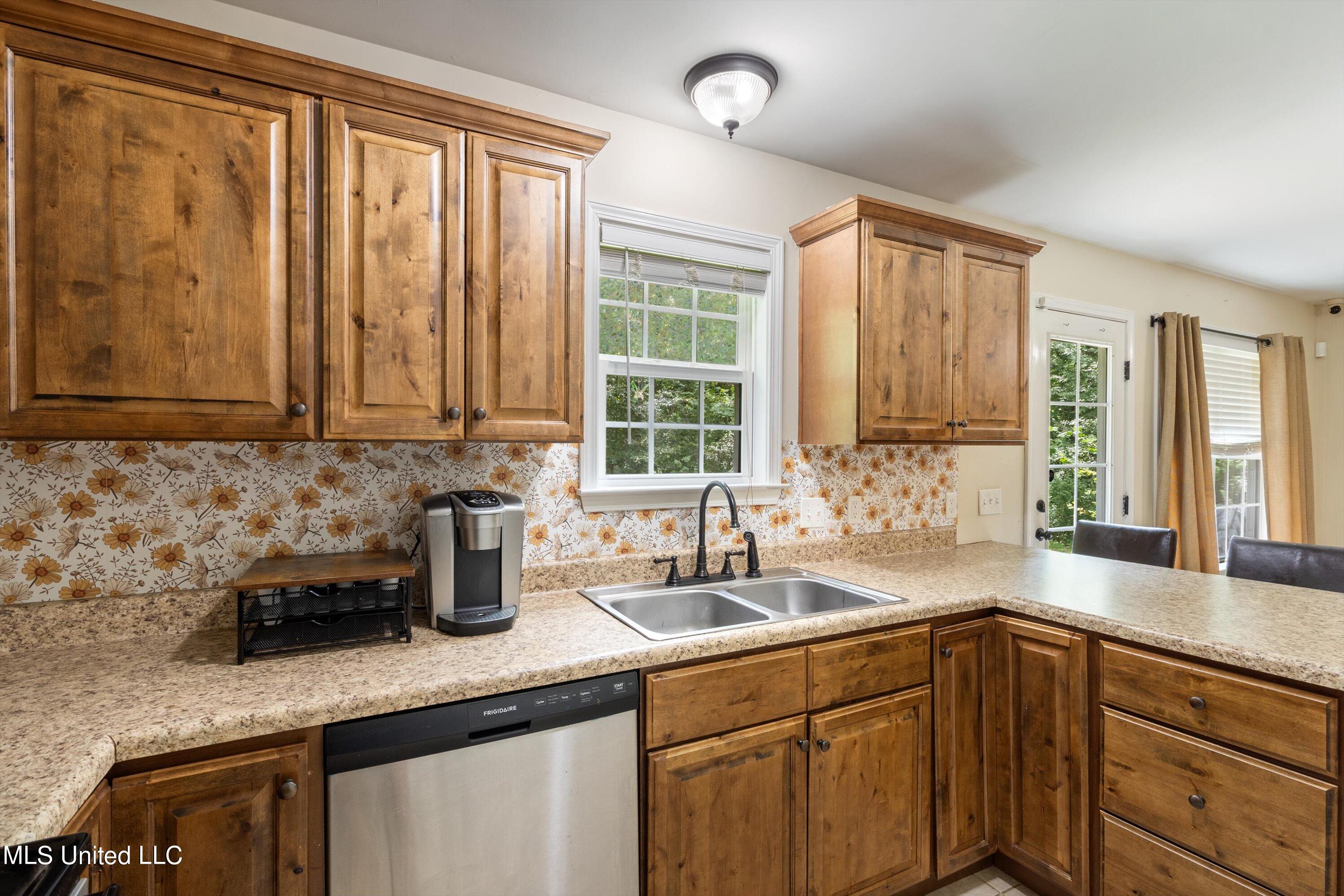 135 Kathleen Road Byhalia, MS 38611 - Photo 12 of 34 12-DSC2480