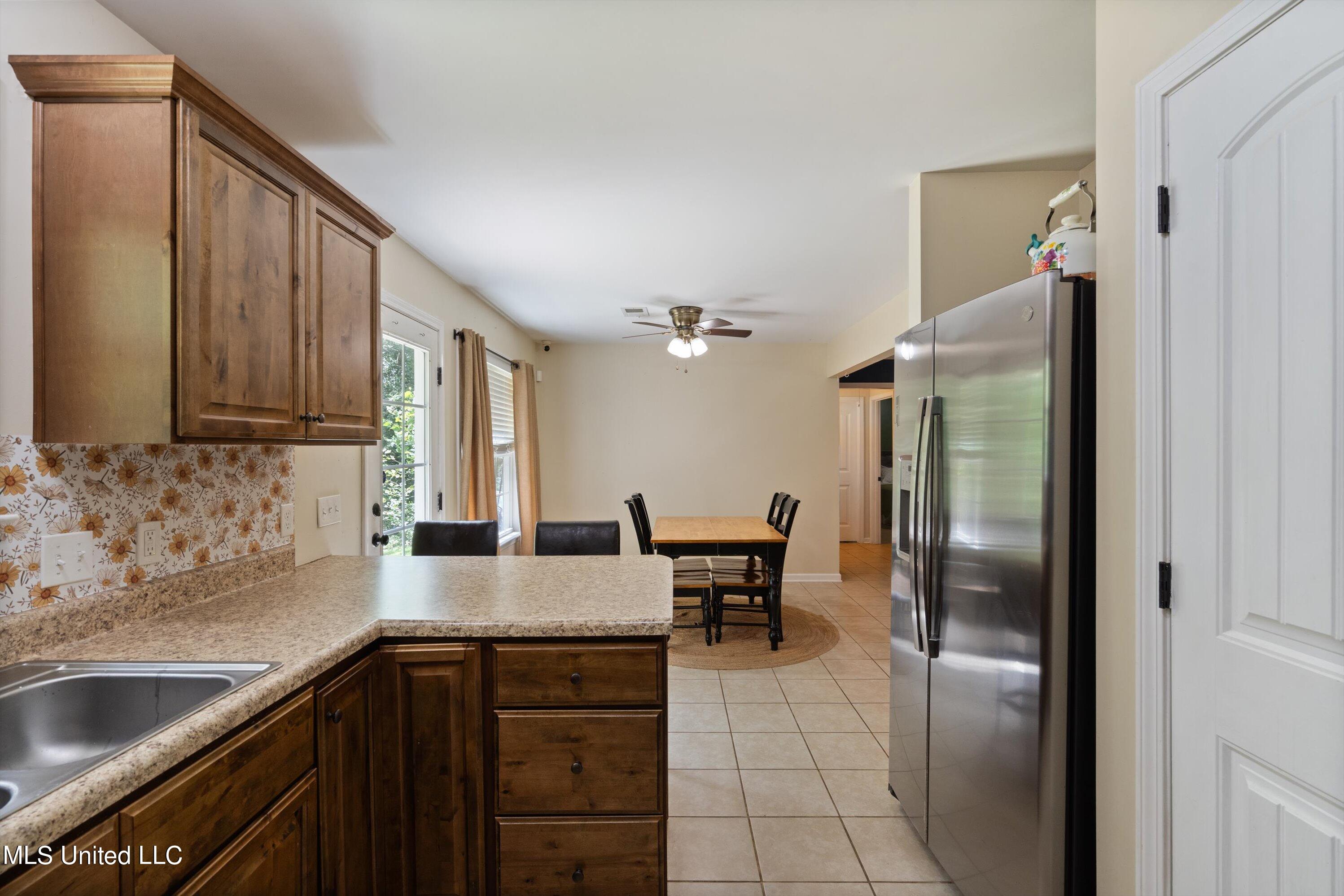 135 Kathleen Road Byhalia, MS 38611 - Photo 13 of 34 13-DSC2483