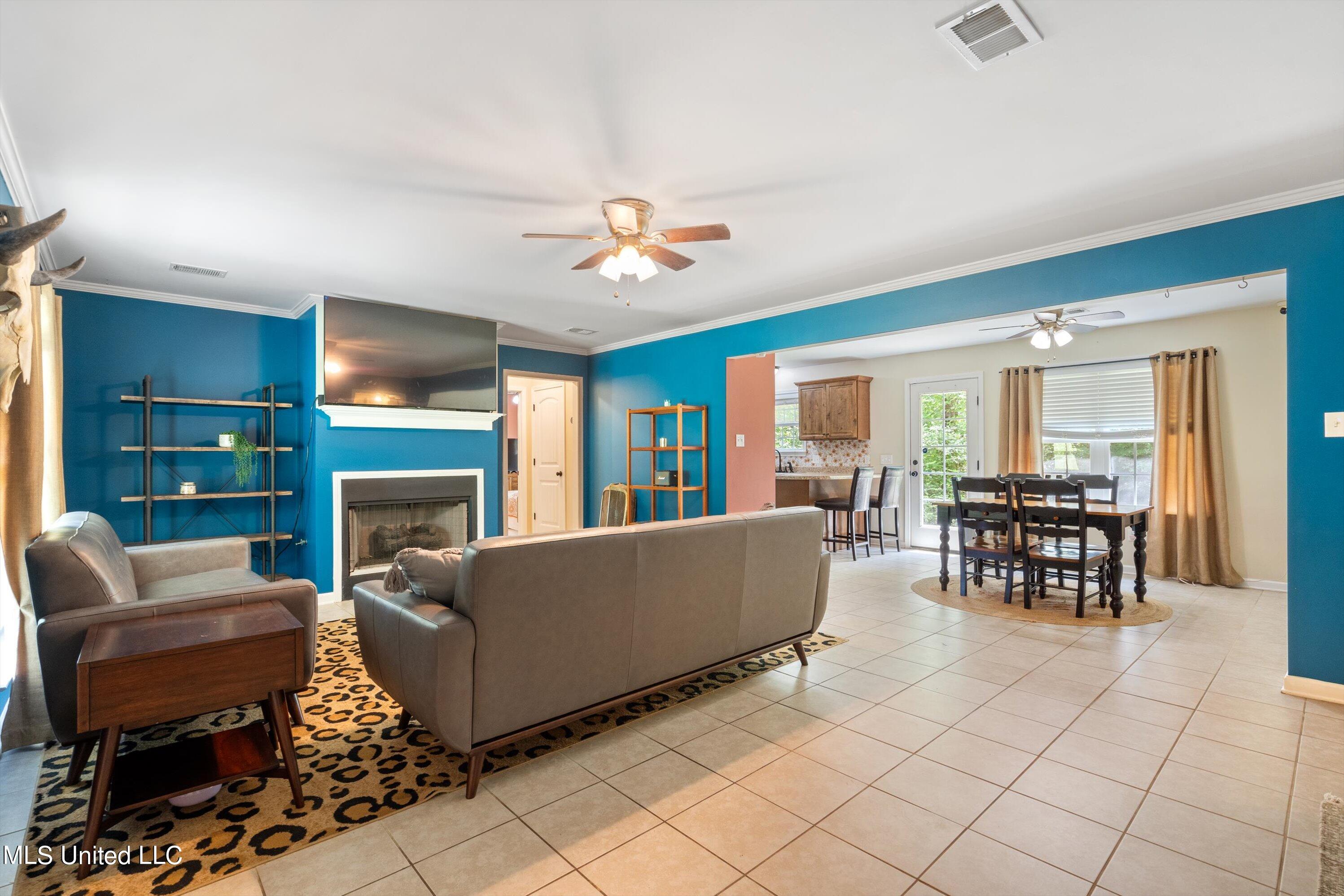 135 Kathleen Road Byhalia, MS 38611 - Photo 5 of 34 05-DSC2435