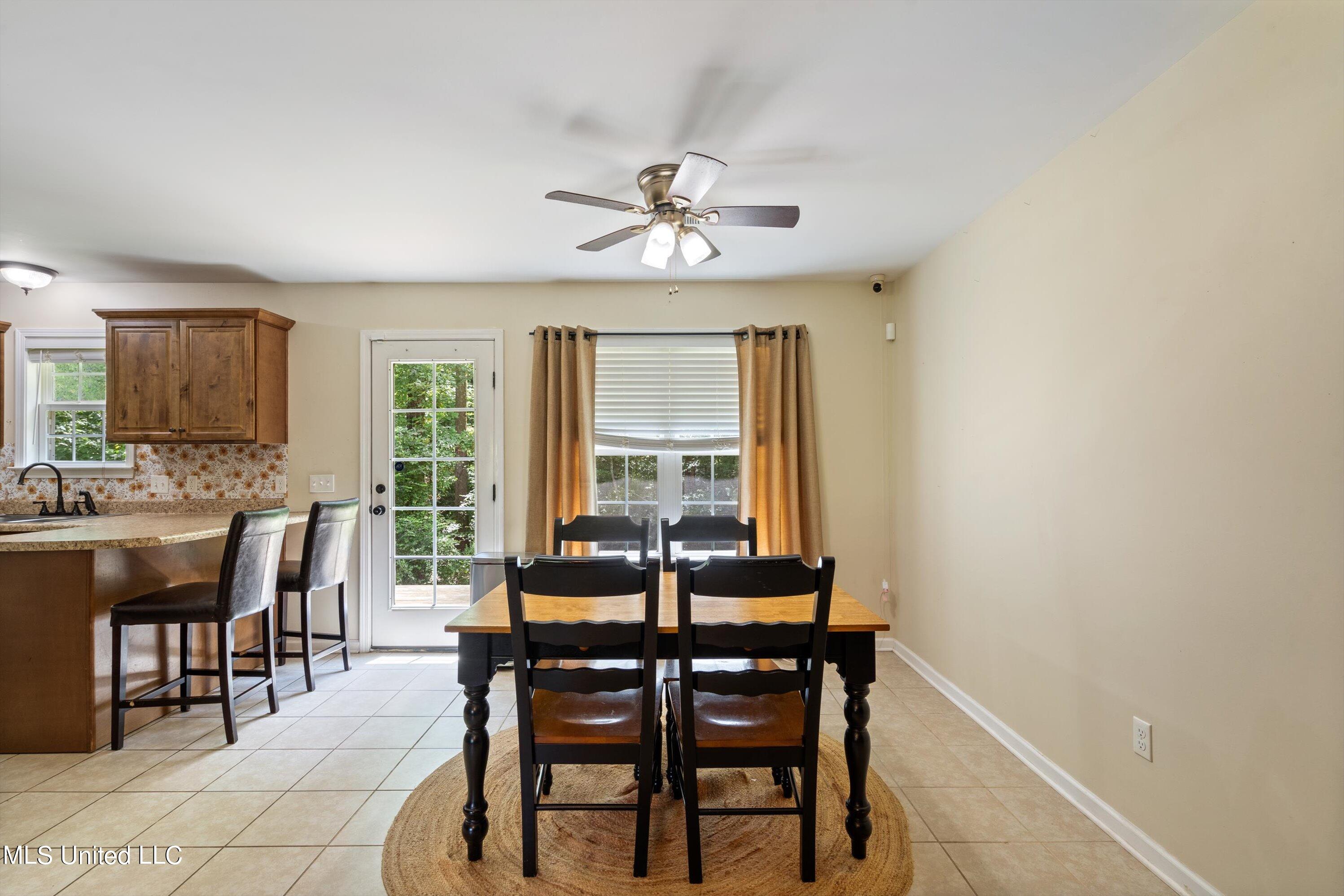135 Kathleen Road Byhalia, MS 38611 - Photo 9 of 34 09-DSC2460