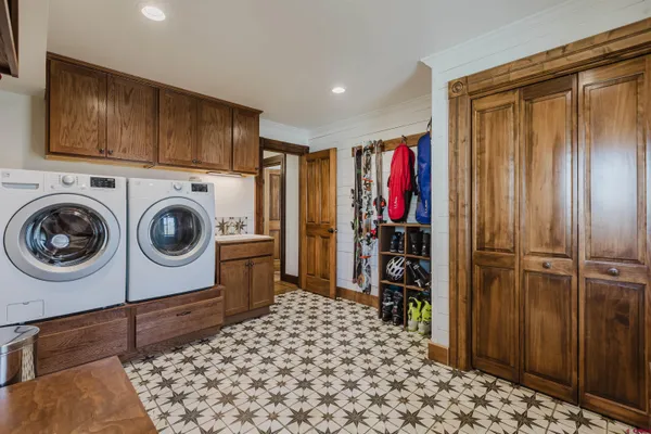 $1,450,000 | 157 South 6th Street, Pagosa Springs, CO 81147