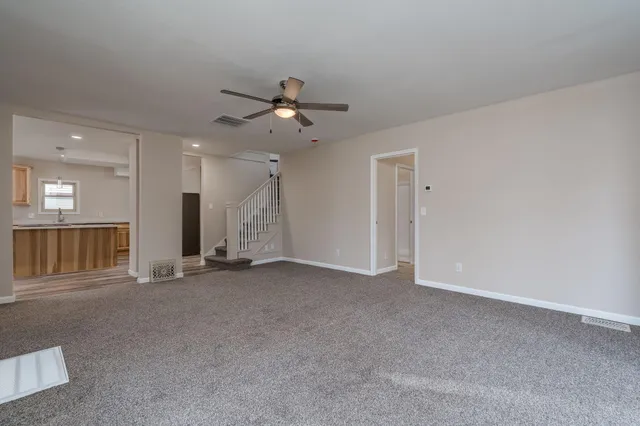 $299,900 | 212 North Murphy Street, Lake Crystal, MN 56055