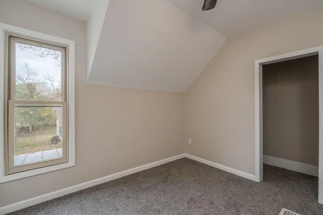 $299,900 | 212 North Murphy Street, Lake Crystal, MN 56055