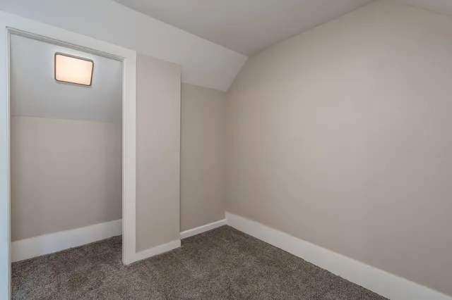 $299,900 | 212 North Murphy Street, Lake Crystal, MN 56055