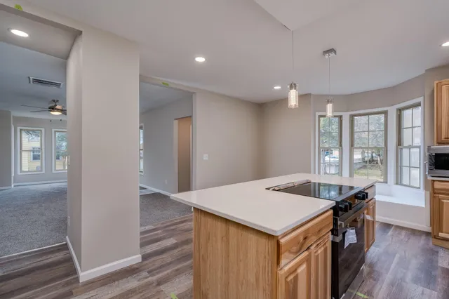 $299,900 | 212 North Murphy Street, Lake Crystal, MN 56055