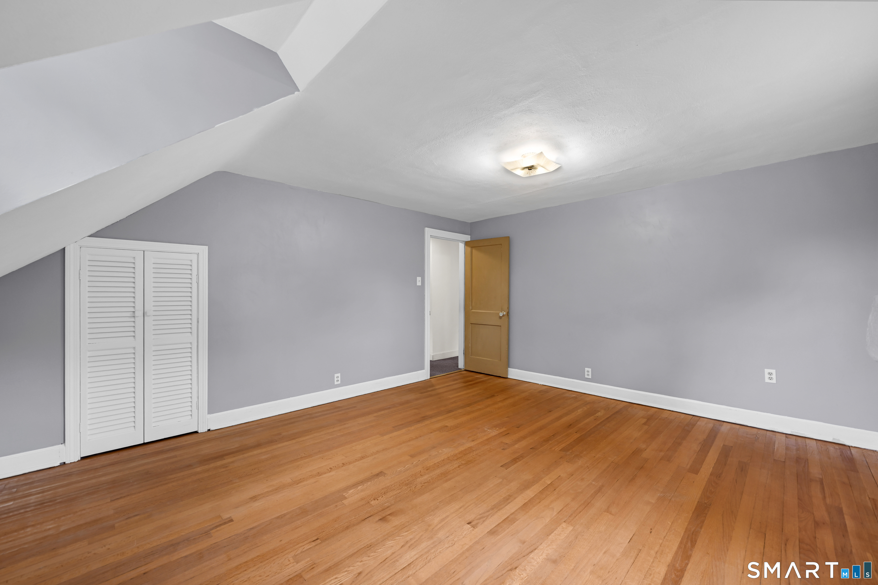 247 Stevens Street Bristol, CT 06010 - Photo 9 of 37