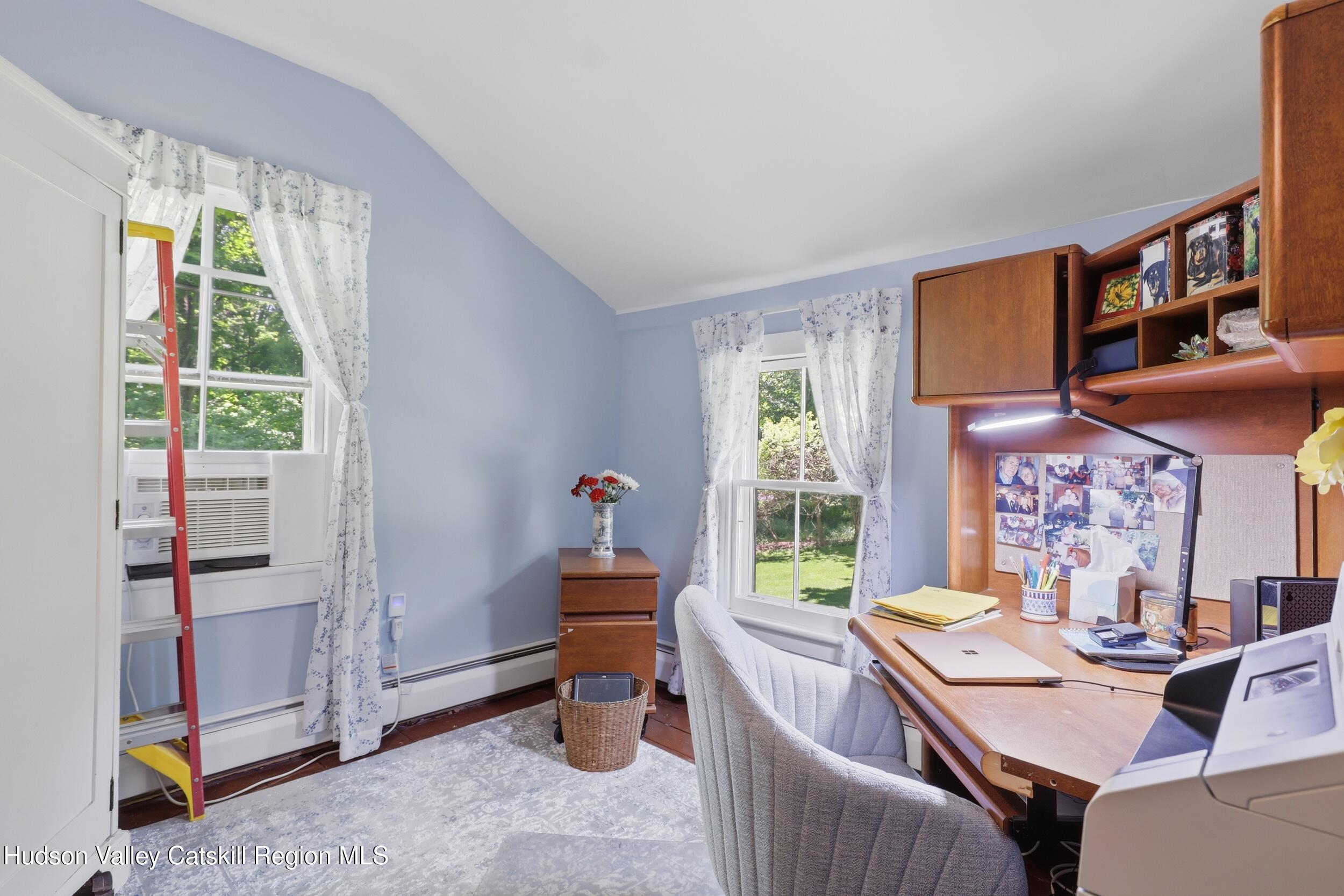 118 Maple Hill Road Rosendale, NY 12472 - Photo 16 of 41 118maplehilloffice