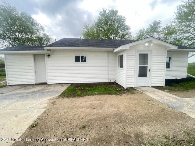 660 Okemos Road Mason, MI 48854 - Photo 2 of 21 IMG_2533