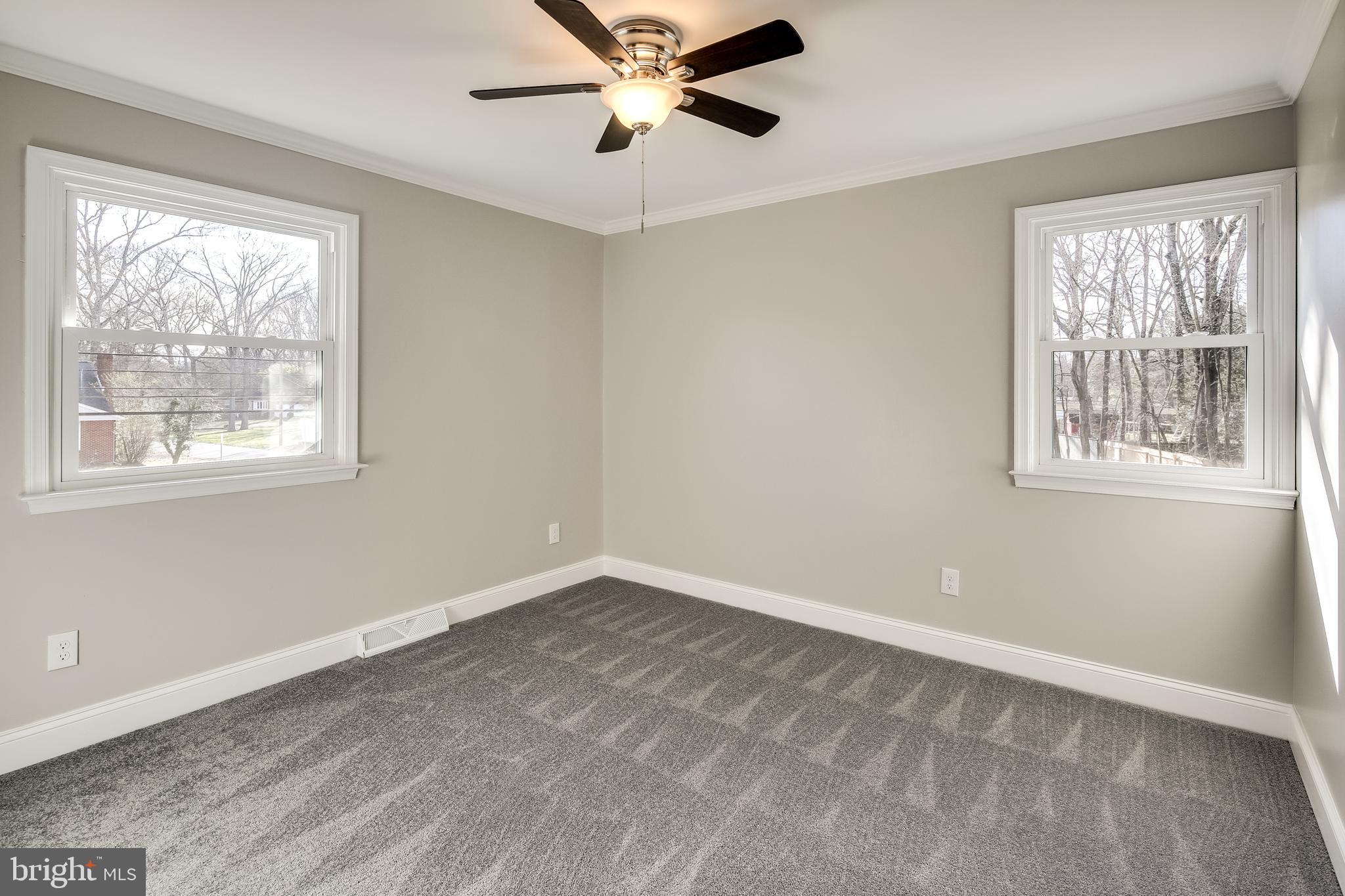 252 Magothy Bridge Road Pasadena, MD 21122 - Photo 23 of 32