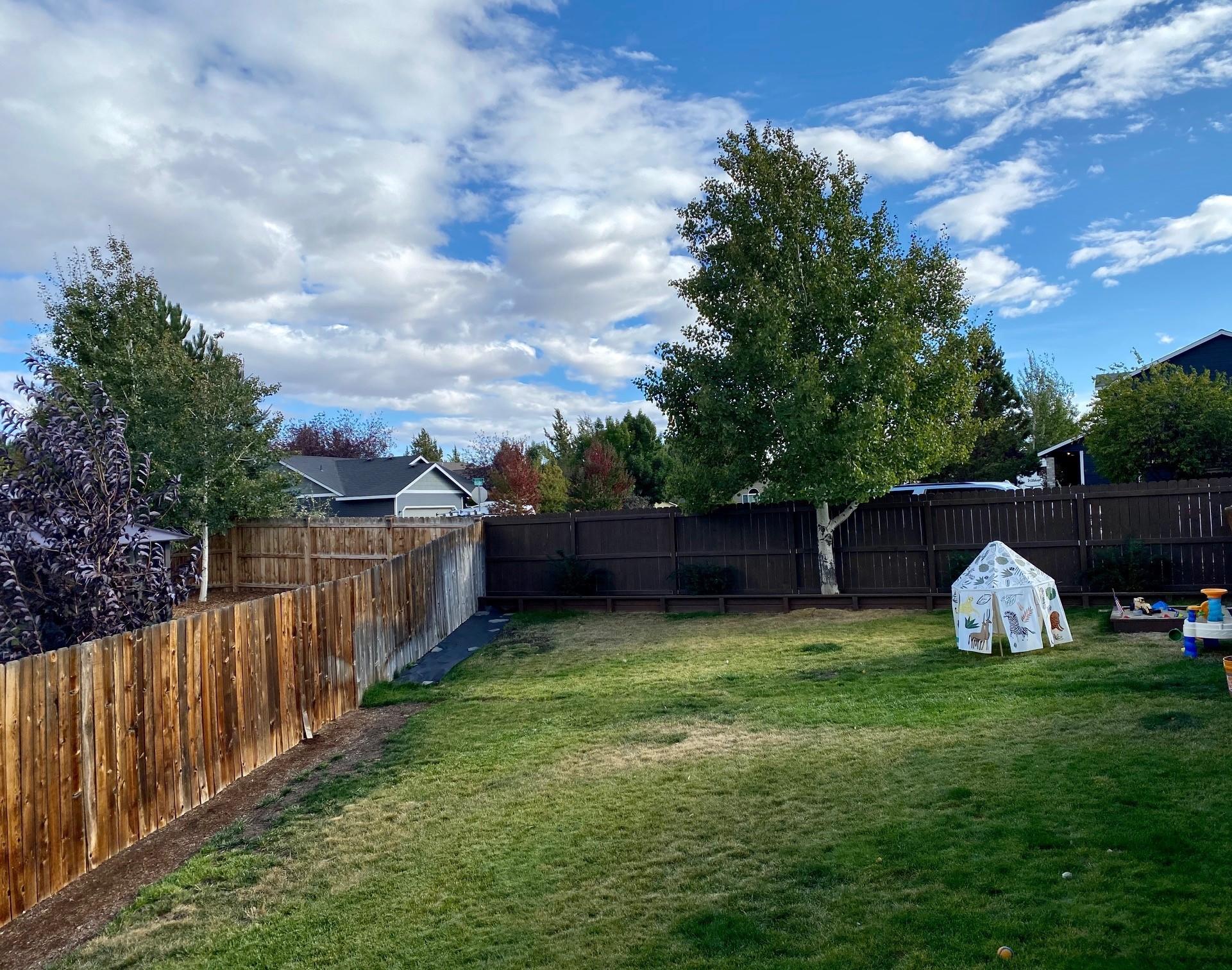 21278 Keyte Road Bend, OR 97701 - Photo 15 of 48 Side Yard