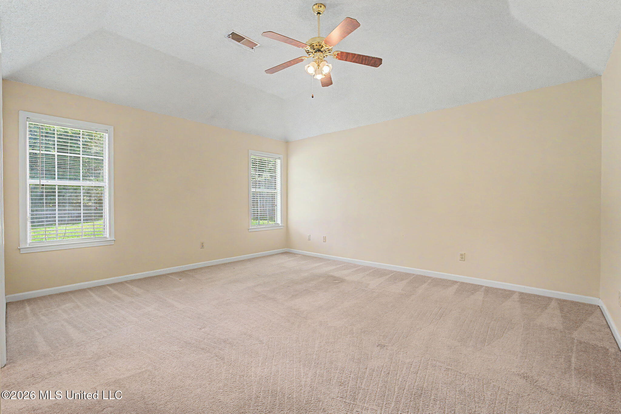 1195 Pendulum Drive Hernando, MS 38632 - Photo 21 of 38 Primary Bedroom