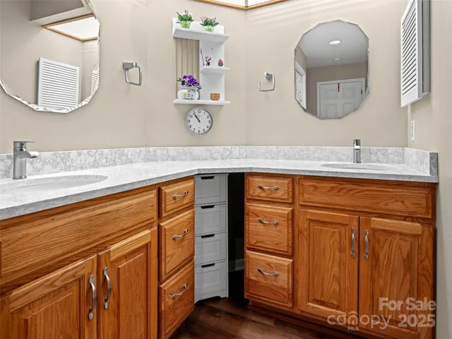 $350,000 | 502 Spanish Oak Lane, Hendersonville, NC 28791