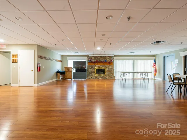 $350,000 | 502 Spanish Oak Lane, Hendersonville, NC 28791