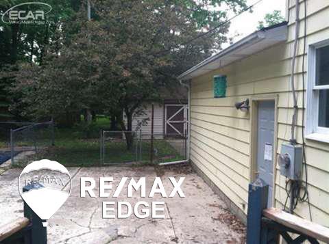 5472 East Coldwater Road Flint, MI 48506 - Photo 21 of 46 20440878-20.JPG