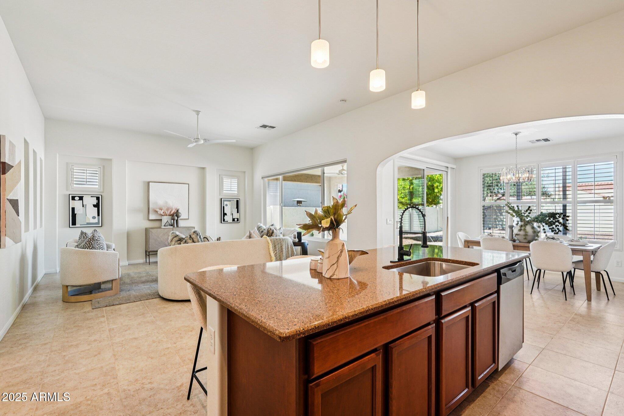 16758 West Almeria Road Goodyear, AZ 85395 - Photo 8 of 55 15-web-or-mls-W Almeria Rd-S0910-015