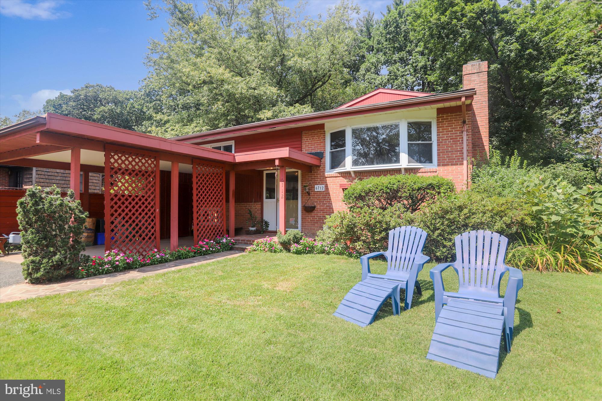 6712 Maxalea Road Baltimore, MD 21239 - Photo 2 of 36 Front of the Home