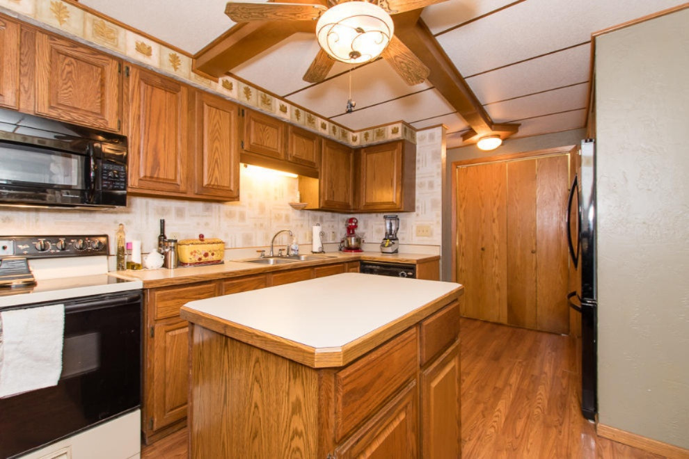 22520 Ackley Road Bellevue, MI 49021 - Photo 25 of 45 DSC_5971