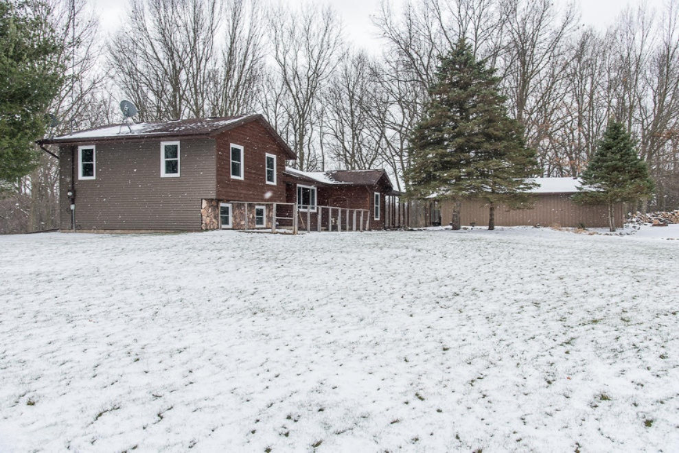 22520 Ackley Road Bellevue, MI 49021 - Photo 10 of 45 DSC_6823