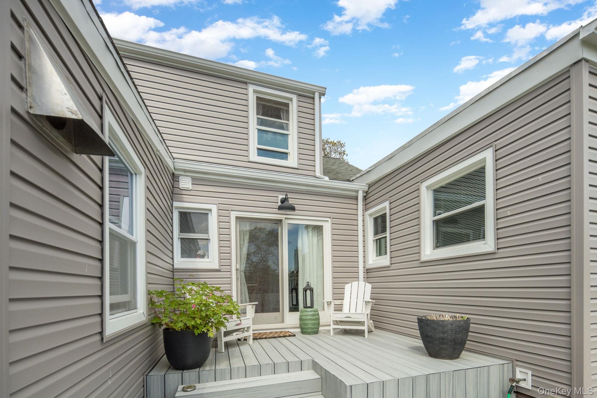 82 Nottingham Avenue Valley Stream, NY 11580 - Photo 28 of 30