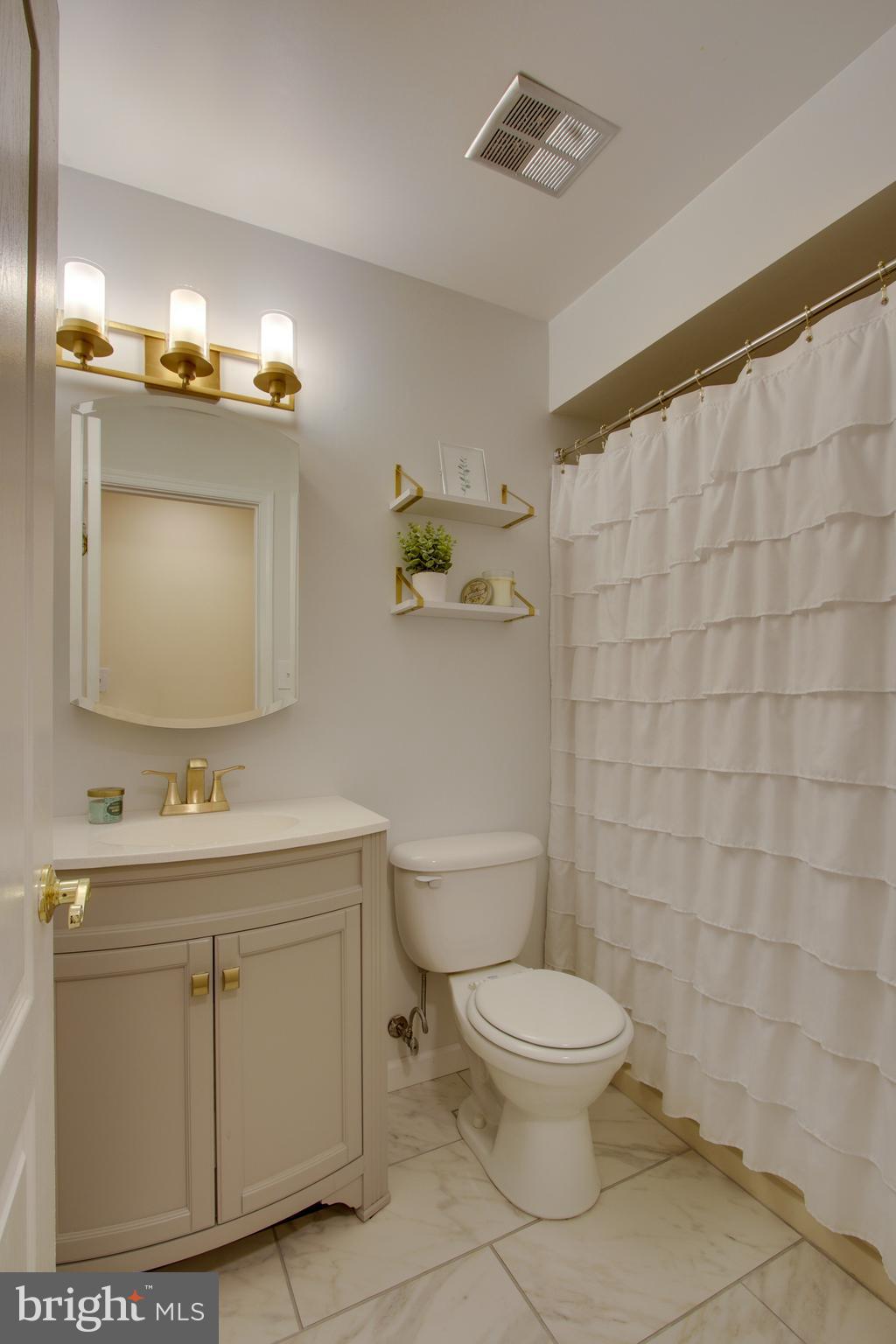 8611 Falls Run Road, Unit C Ellicott City, MD 21043 - Photo 18 of 25 Gallery Image 18