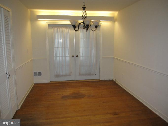 118 Charmuth Road Lutherville-Timonium, MD 21093 - Photo 1 of 10 Dining Room