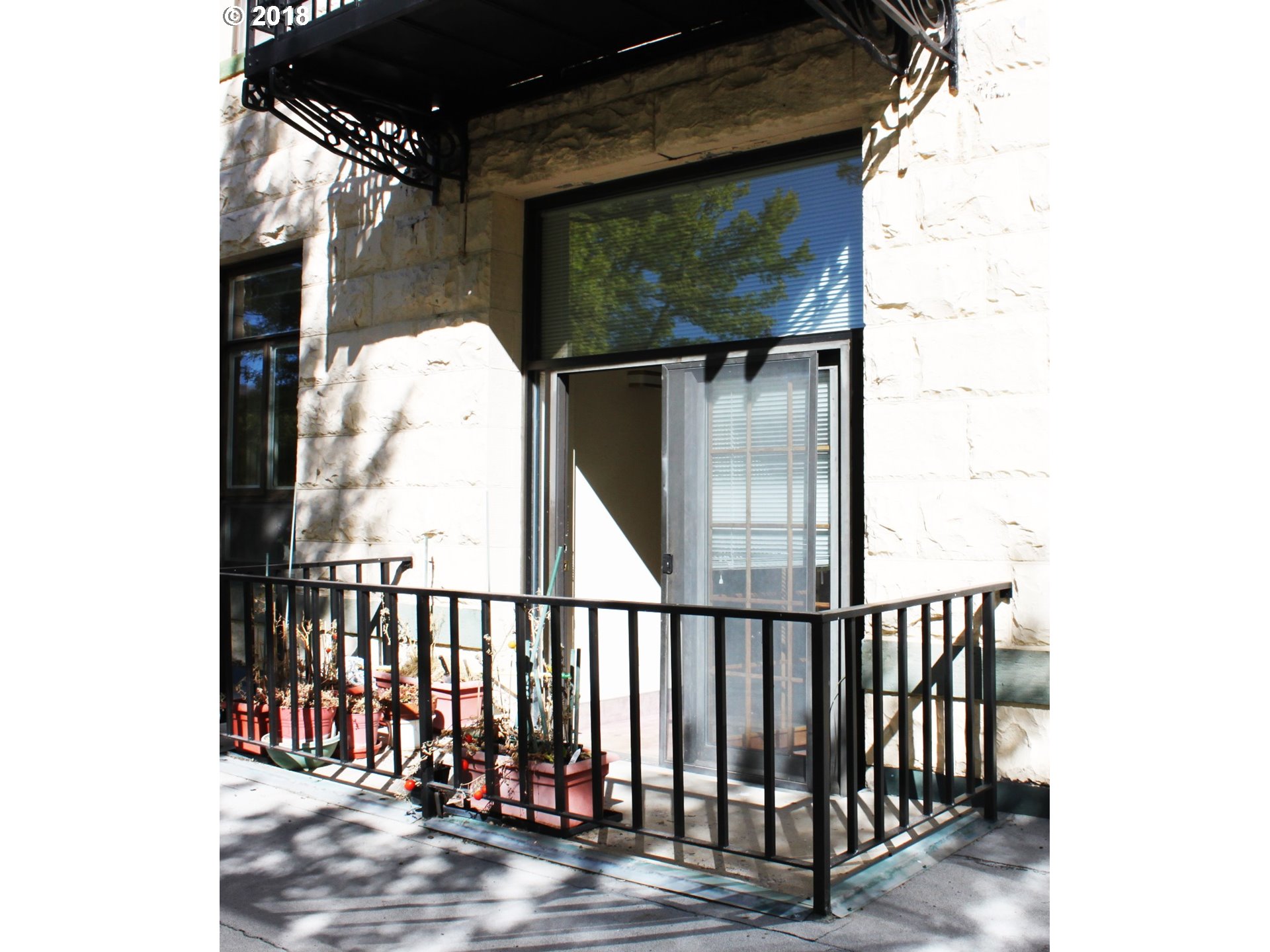 2365 4th Street Baker City, OR 97814 - Photo 10 of 16 a view of entryway