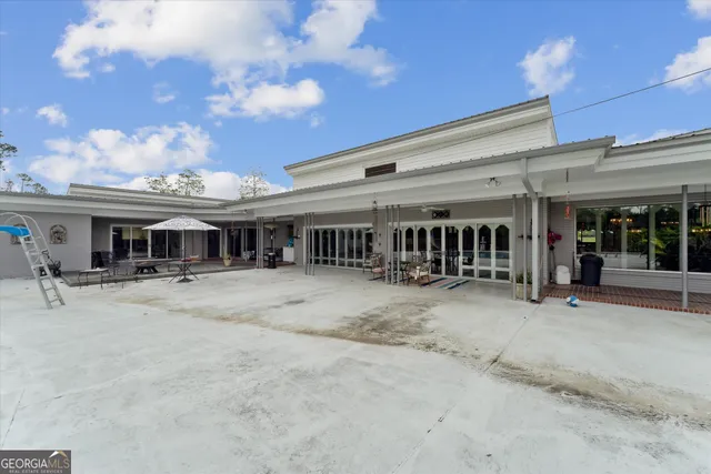 $599,999 | 142 North Tallahassee Street, Hazlehurst, GA 31539