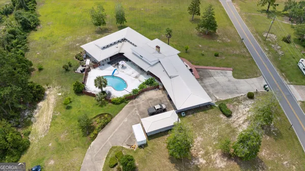 $599,999 | 142 North Tallahassee Street, Hazlehurst, GA 31539