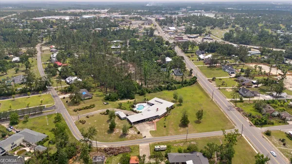 $599,999 | 142 North Tallahassee Street, Hazlehurst, GA 31539