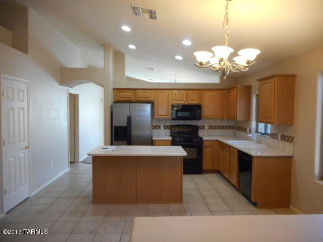 3290 South Desert Promenade Road Tucson, AZ 85735 - Photo 15 of 35 Gallery Image 15