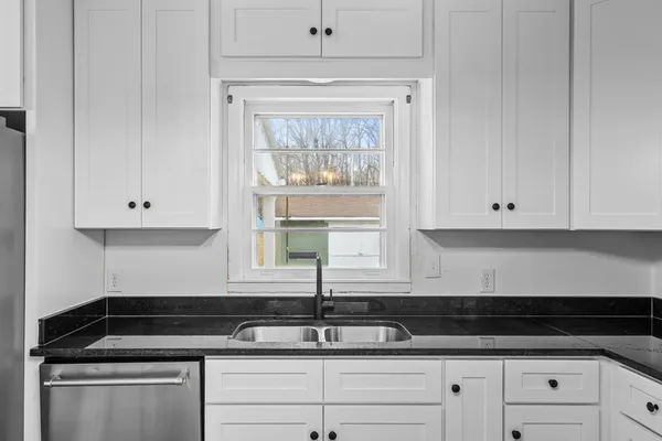 $379,000 | 1544 Midway Road, Sewanee, TN 37375