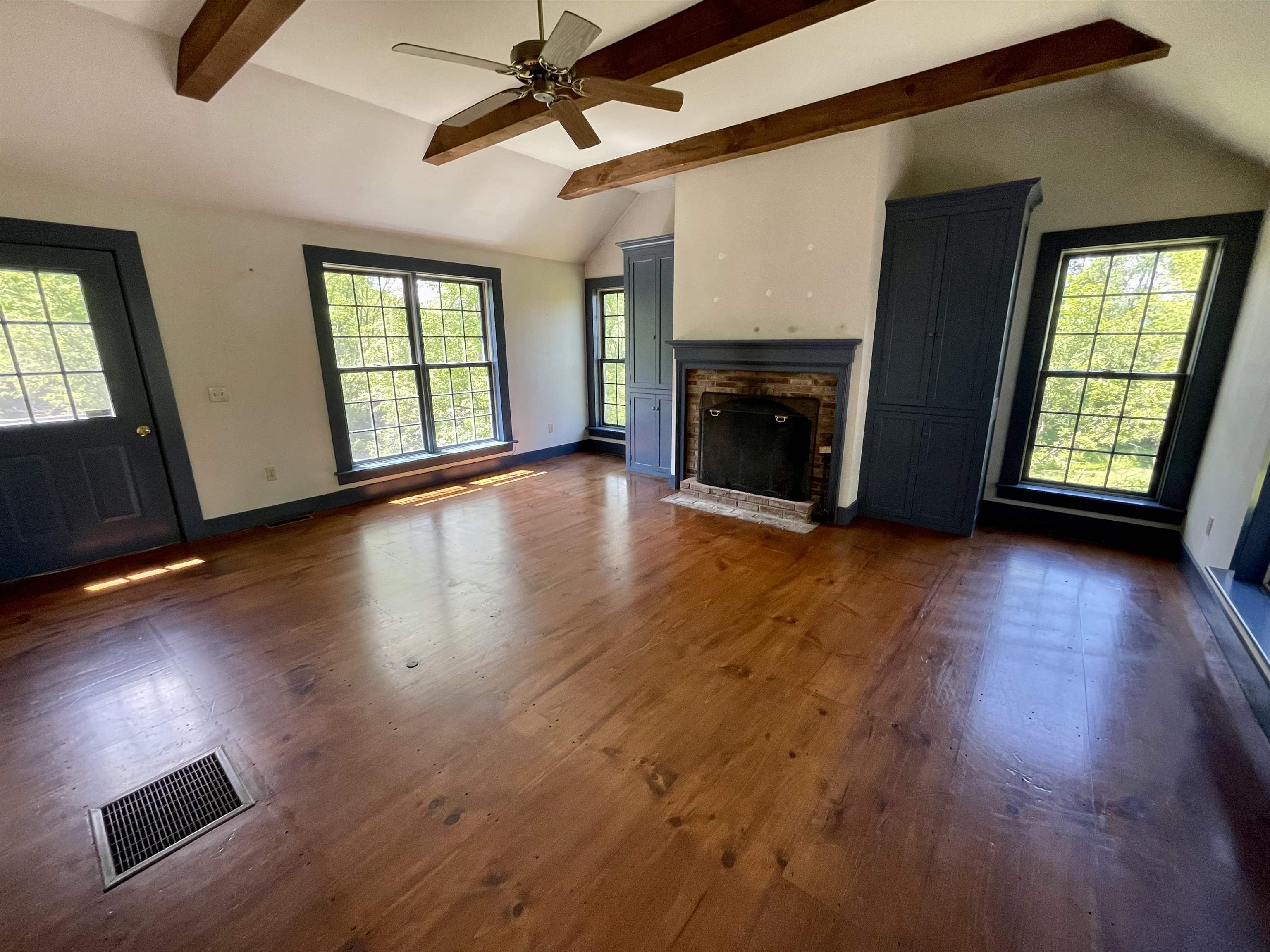 57 Slight Road Haverhill, NH 03774 - Photo 12 of 31 Gallery Image 12