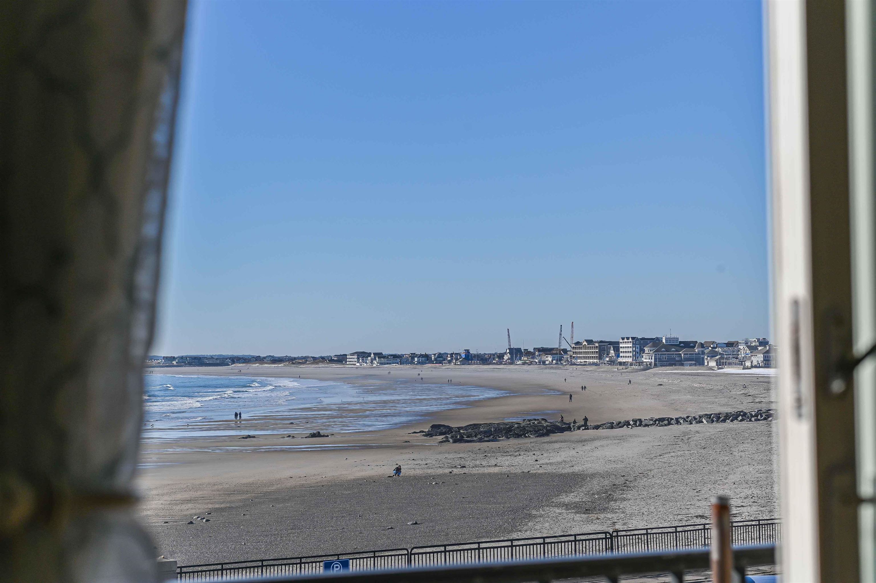 407 Ocean Boulevard, Unit A5 Hampton, NH 03842 - Photo 4 of 36