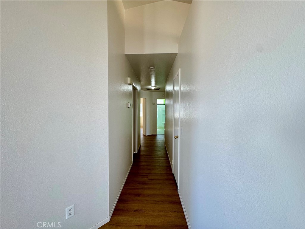 14351 Via Roca Victorville, CA 92392 - Photo 11 of 24 Gallery Image 11