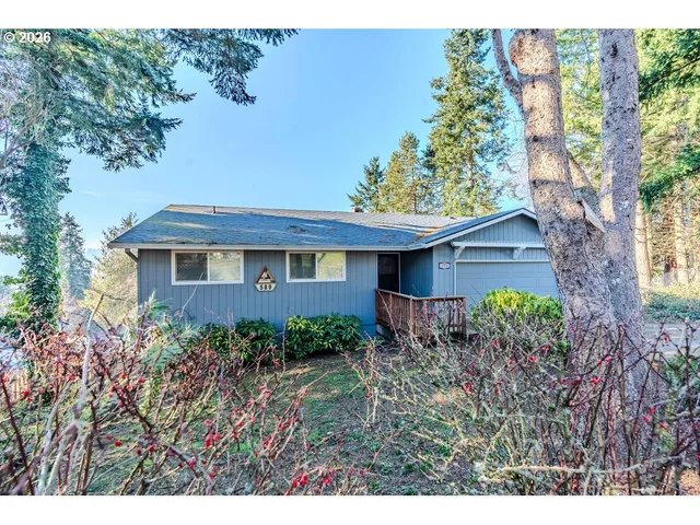 $510,000 | 589 Northeast Westview Lane, Estacada, OR 97023