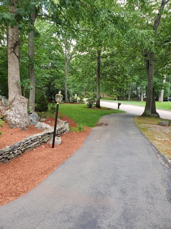 6 Stonehill Road Marlborough, MA 01752 - Photo 33 of 37 Gallery Image 33