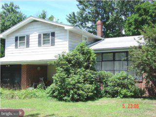 9210 Burbank Road Philadelphia, PA 19115 - Photo 1 of 3