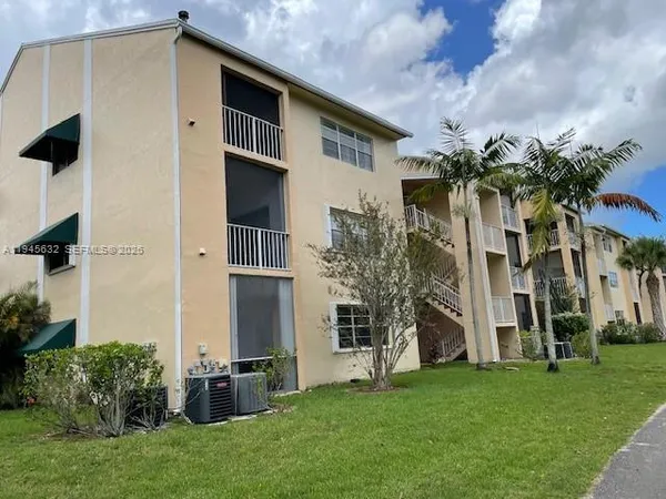 front view of house with a yard