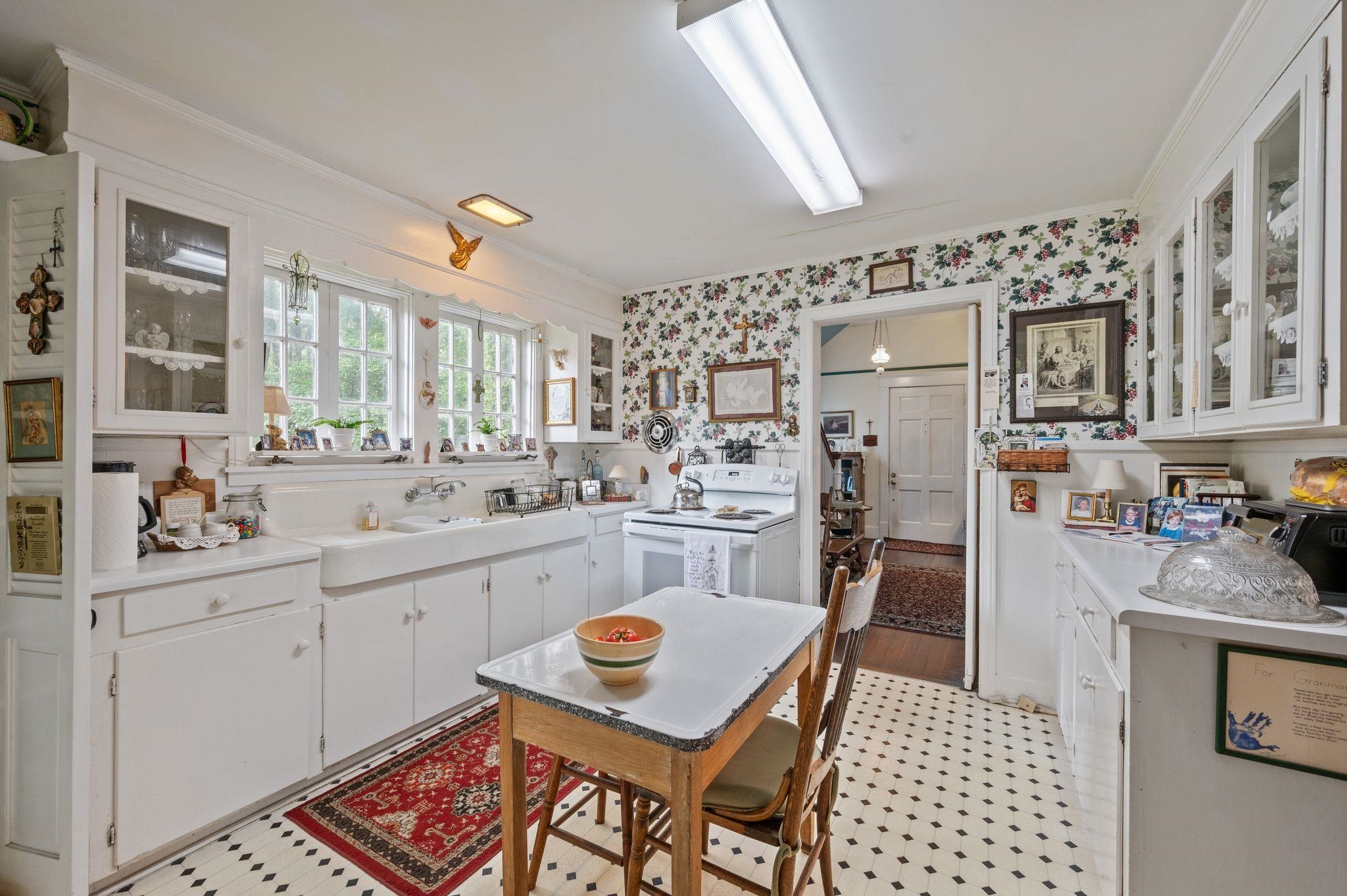 51 North Bayview Street Fairhope, AL 36532 - Photo 15 of 30 Kitchen