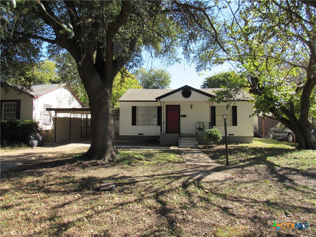 1325 South 17th Street Temple, TX 76504 - Photo 1 of 14