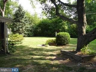 143 Harding Road Southampton, PA 18966 - Photo 3 of 6 Gallery Image 3