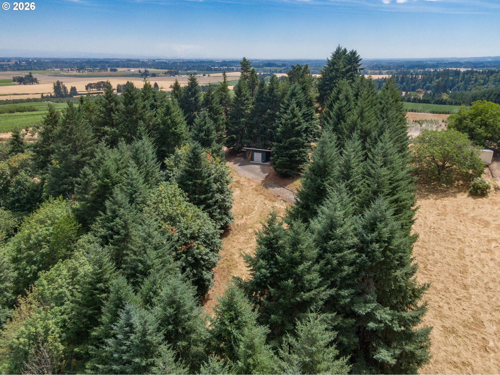 19601 Northeast Trunk Road Dundee, OR 97115 - Photo 2 of 16 an aerial view of a city