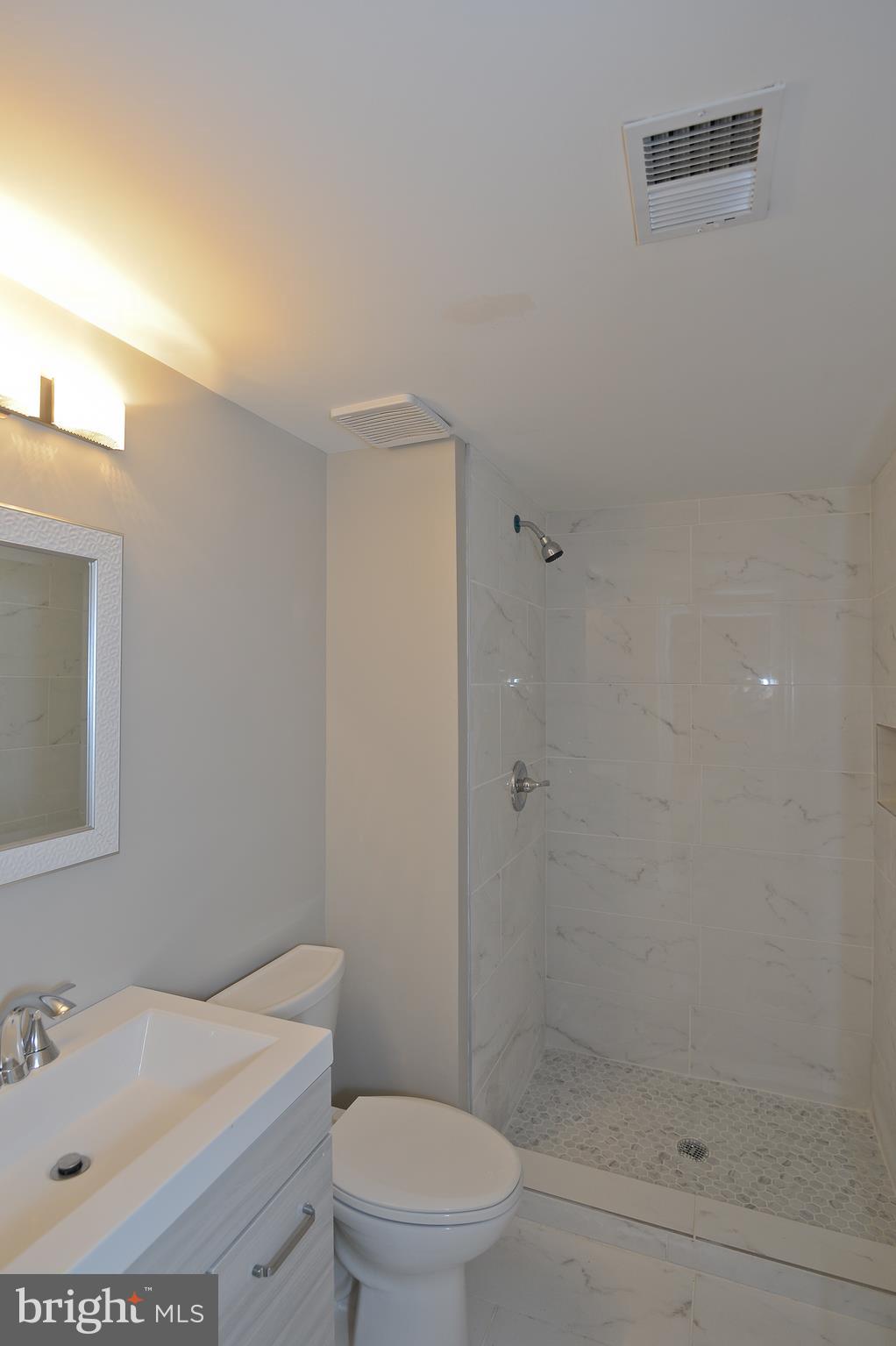 3807 Inverness Road Fairfax, VA 22033 - Photo 8 of 45 basement bathroom