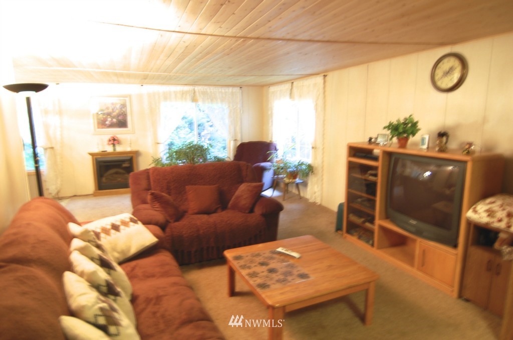 7945 Carson Road Birch Bay, WA 98230 - Photo 3 of 18
